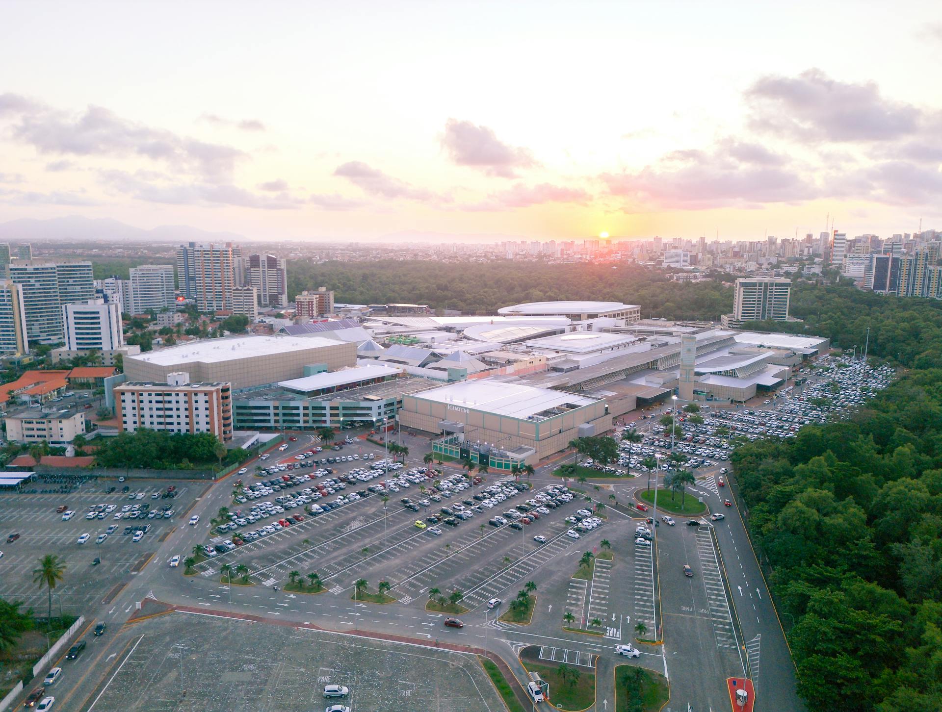 Centros de Eventos em São Paulo: Como Escolher o Melhor Espaço e Criar Experiências Memoráveis